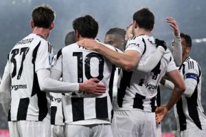 Juventus-Venezia 2-2, Vlahovic acciuffa il pari in extremis