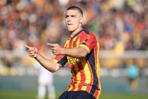 Krstovic trascina il Lecce al Castellani, 3-1 sull’Empoli