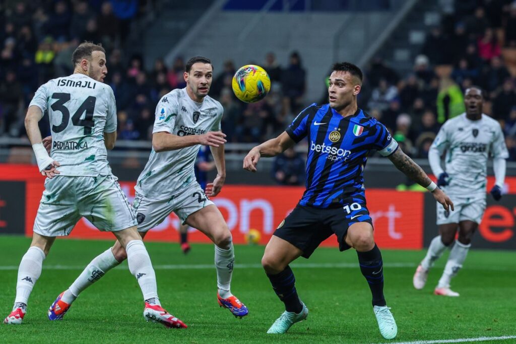 L’Inter batte 3-1 l’Empoli con Lautaro, Dumfries e Thuram