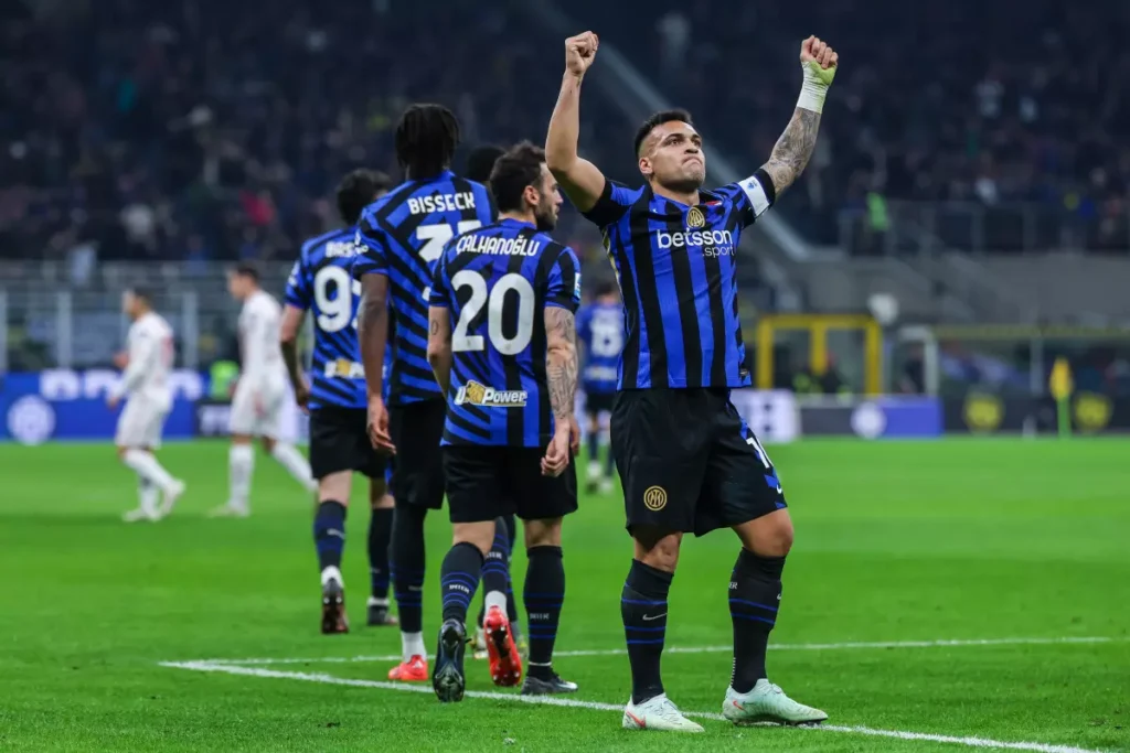 Il Monza sogna e poi crolla a San Siro, l’Inter vince 3-2